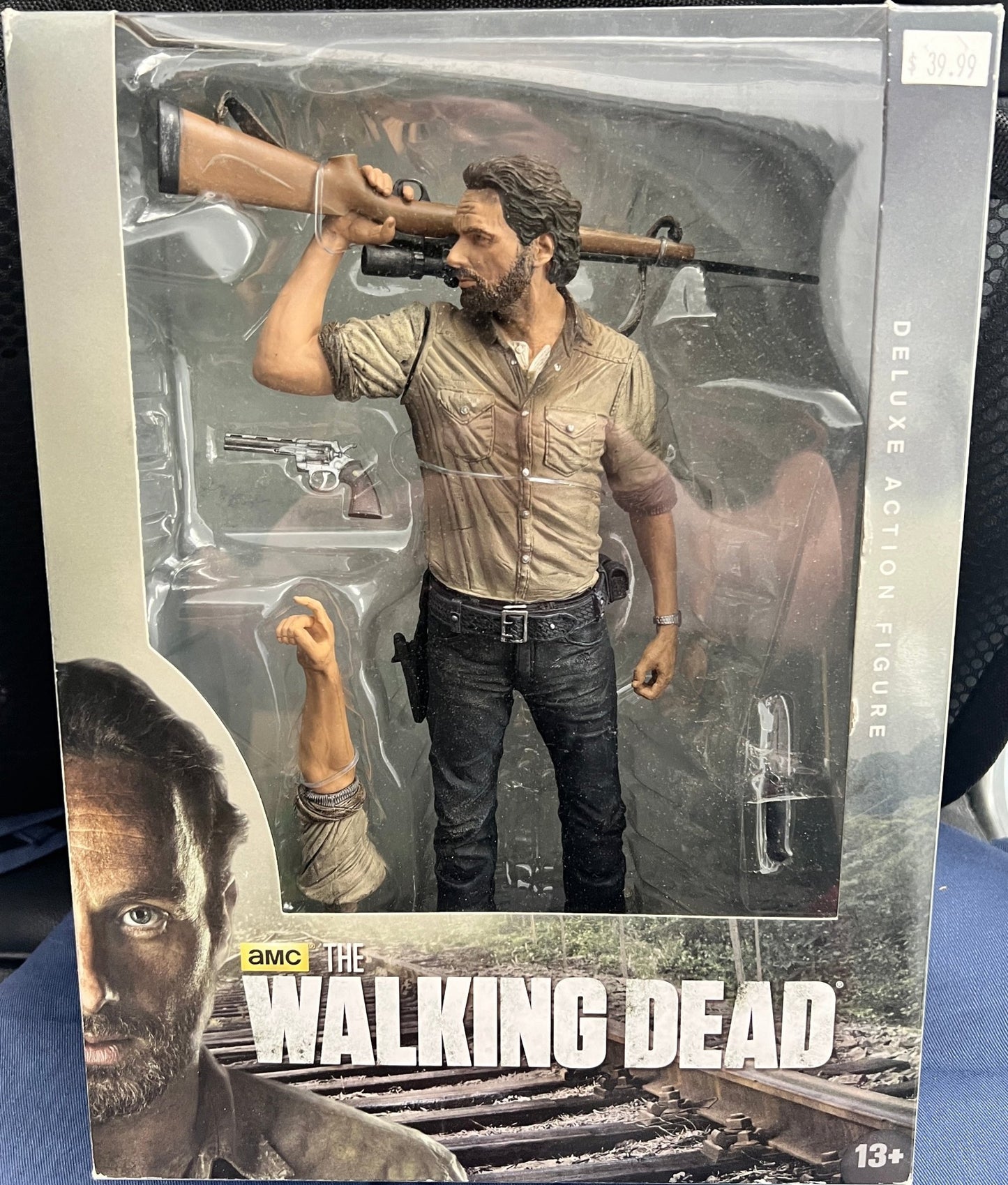 Rick Grimes 10 - inch Deluxe Action Figure - Dark Arts Comics